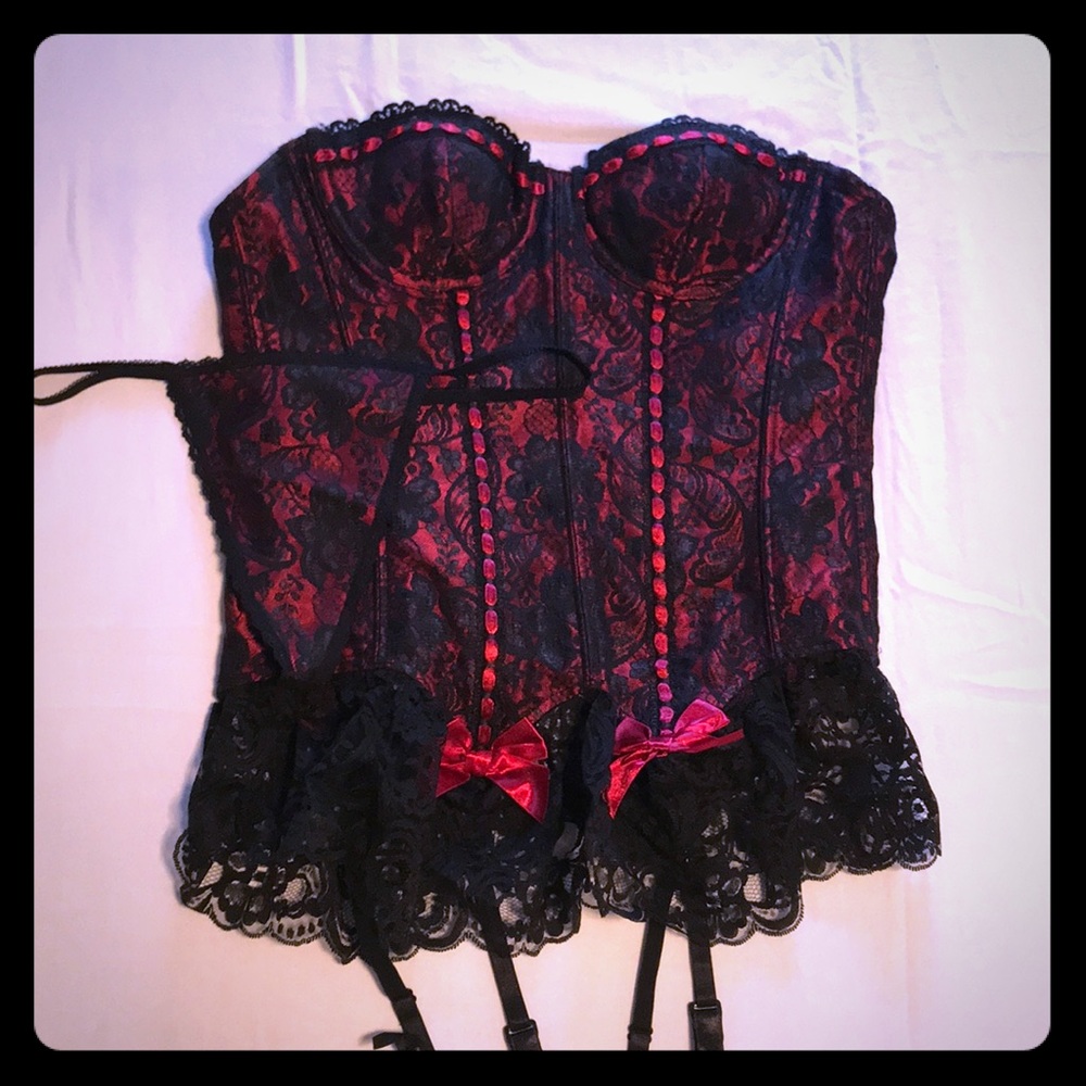 Corset/thong set. Thongs NWOT. Black lace & red.